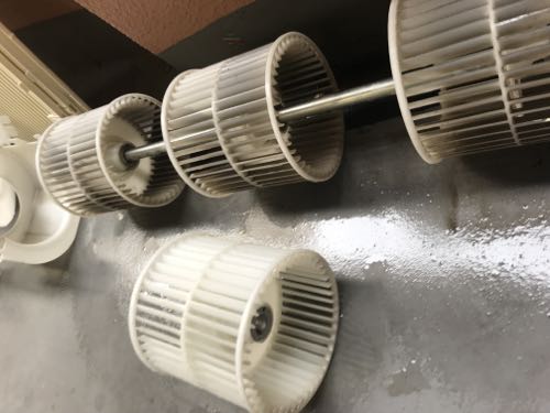 ファン洗浄の比較 ファン洗浄の比較